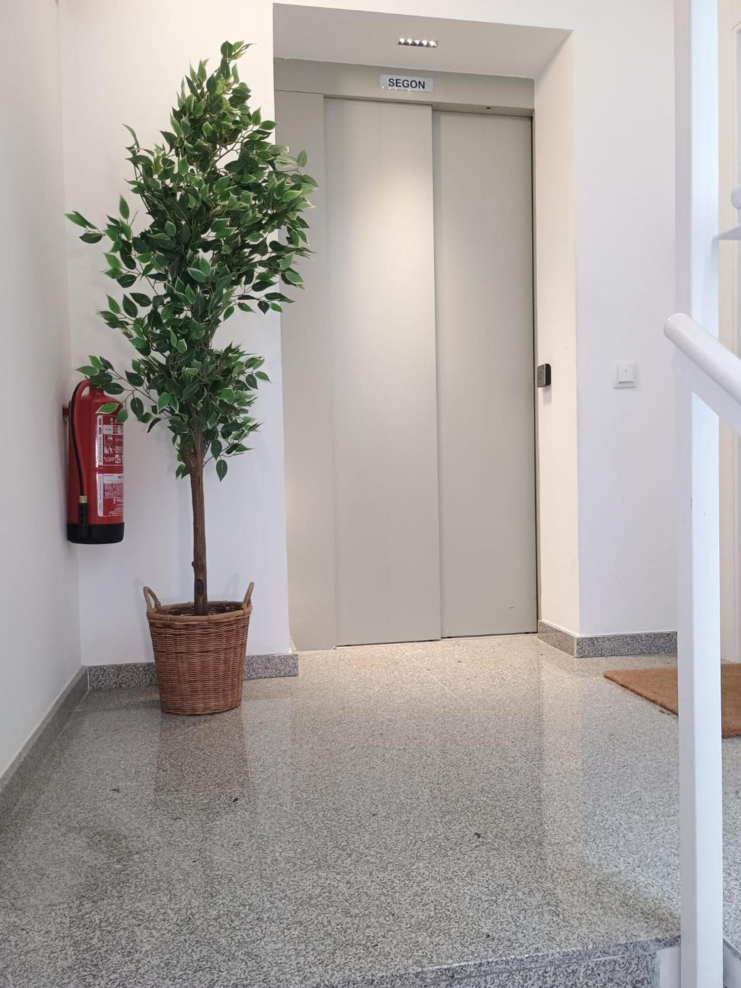 Centric Apartment Camp Nou Оспиталет де Лобрегат Екстериор снимка